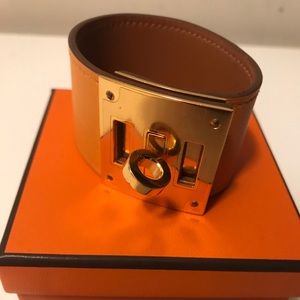 100% Hermès Leather Kelly Dog Cuff